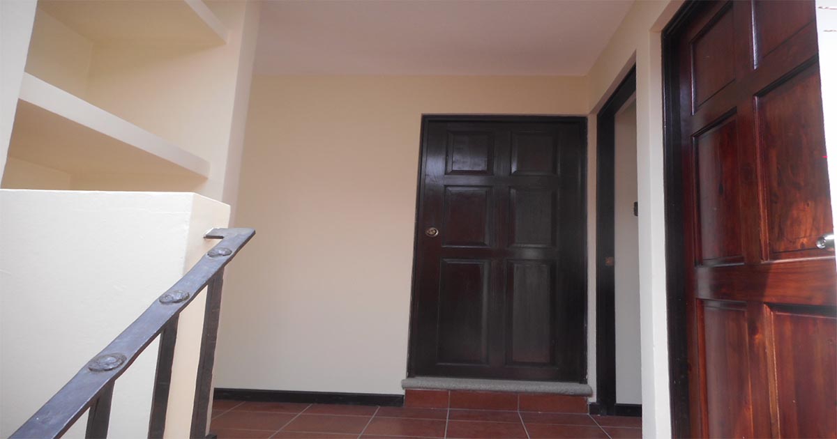 Venta de Casa o Casas, Terrenos, Propiedades, Apartamentos, Inmuebles en Guatemala, zona 11, zona 7, zona 2, zona 18, zona 16, Mixco, Carretera Al Salvador, Fraijanes, Santa Catarina Pinula, Antigua Guatemala, Villa Nueva, Villa Canales, San Miguel Petapa - Venta o Alquiler de Casas En Guatemala